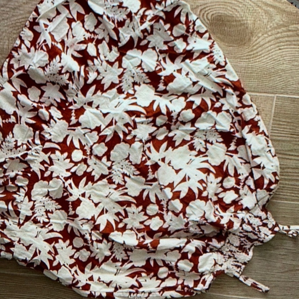 Charming floral design kid’s blouse